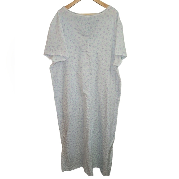 Vintage cottagecore floral night gown light airy lacy trim night dress grandma - Picture 2 of 5